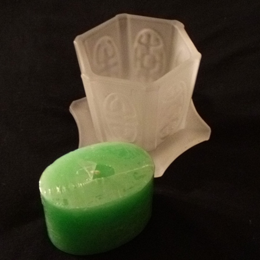 CANDLE HOLDER CRYSTAL WITH CANDLE